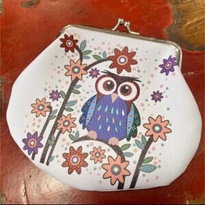 Owl flower clasp faux leather coin purse